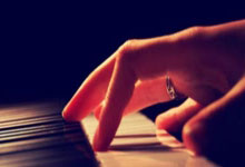 乐鱼体育线上网站-欧冠烽火再燃！曼城对决德国战车，NBA季后赛上演生死时速