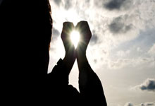 乐鱼体育在线娱乐-惊天大逆转！掘金主场掀翻国足，中超积分榜风云突变！