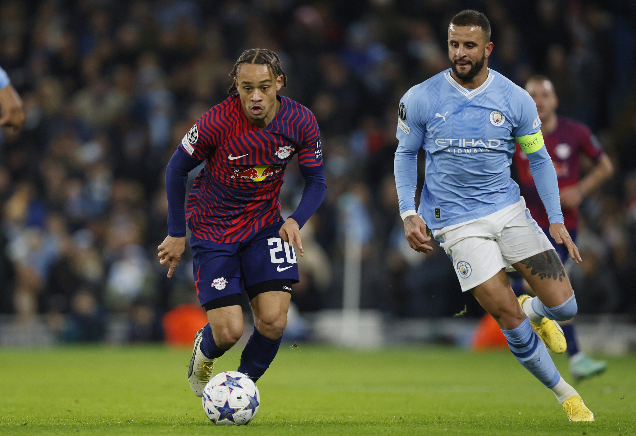 乐鱼app-RB莱比锡大胜法兰克福，表现抢眼