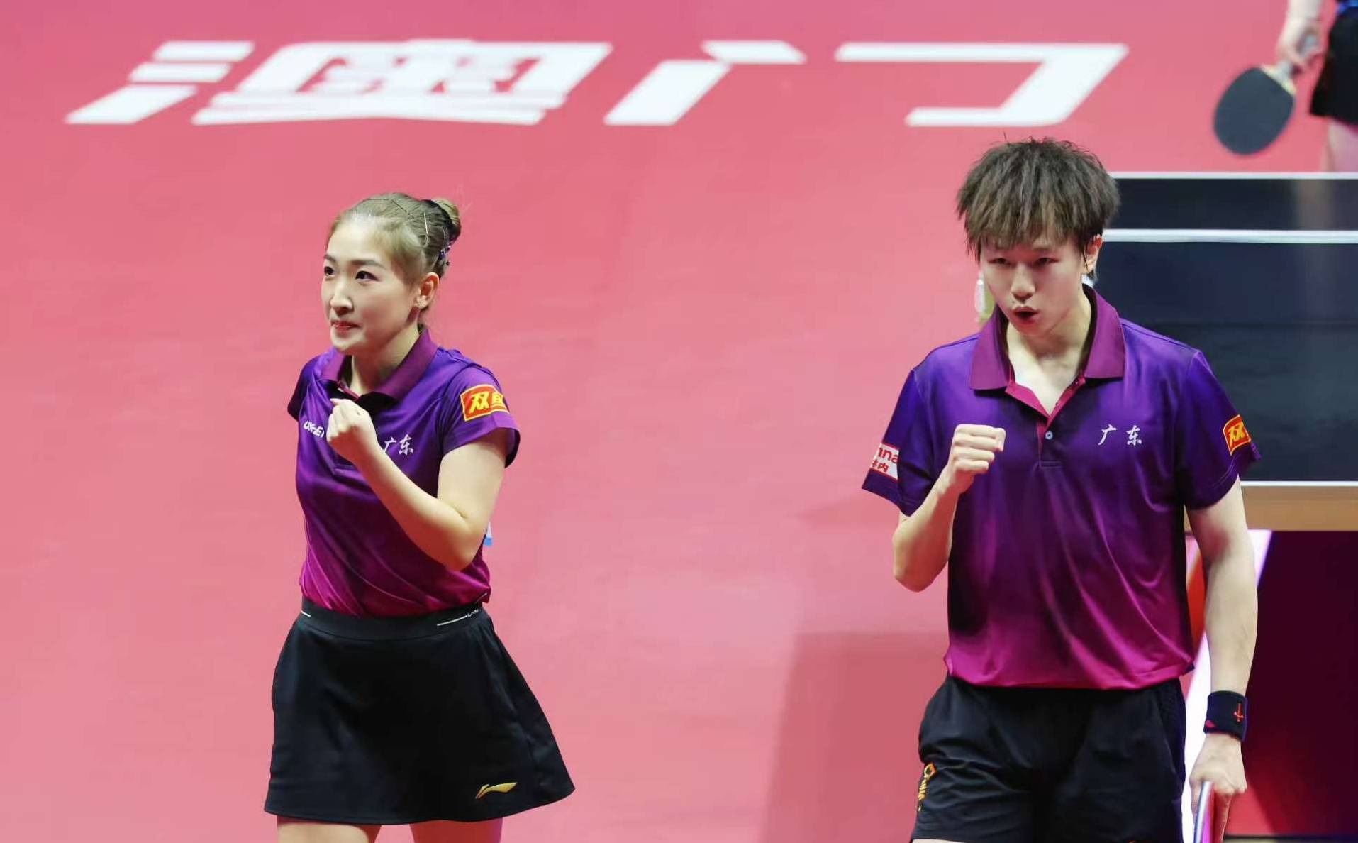 包含波兰队横扫德国队,林高远刷新纪录的词条 包含波兰队横扫德国队,林高远刷新纪录的词条