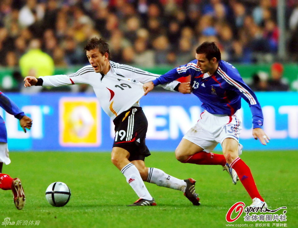 关于德国队力克法国队，马龙统治全场的信息